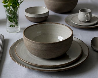 3 Piece Set Rustic Pottery Stoneware Dinnerware in White and Gray