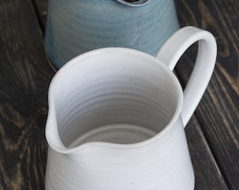 Handcrafted Stoneware Pitcher: 20oz / 600ml