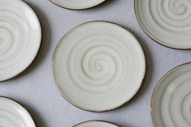 Stoneware Rustic White and Gray Cake Plates image 1