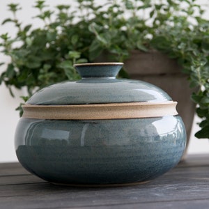 Round Ceramic Casserole Dish with Lid, 2 Sizes image 8