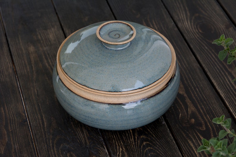 Round Ceramic Casserole Dish with Lid, 2 Sizes image 9