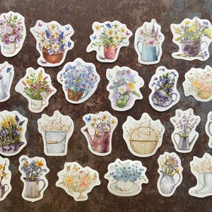 Wild flower displays sticker box, 46pcs of painted floral illustrations to decorate your journal or scrapbook image 5