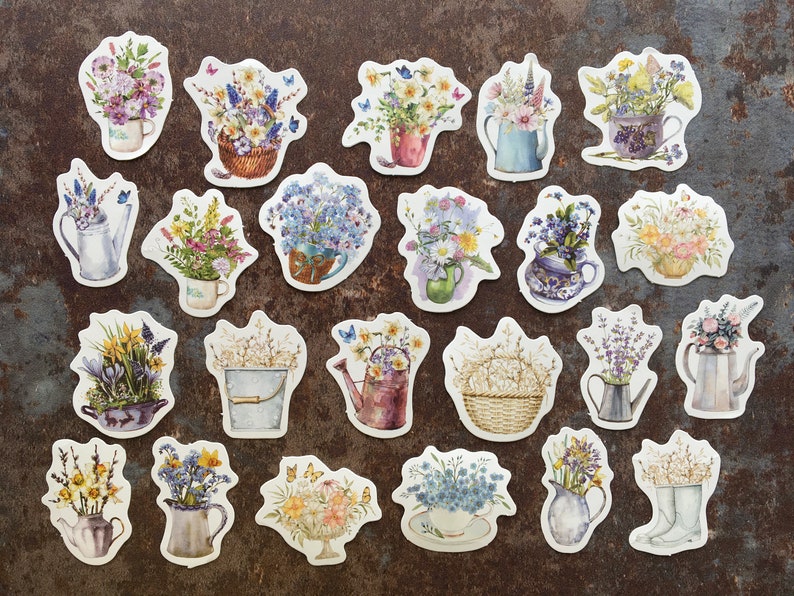 Wild flower displays sticker box, 46pcs of painted floral illustrations to decorate your journal or scrapbook image 5