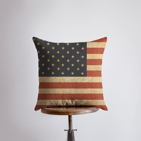 Grunge | American Flag | Pillow Cover | Throw Pillow | Home Decor | Decor Rustic | Flag Decor | Gift for Men | American Patriot | Gift Idea