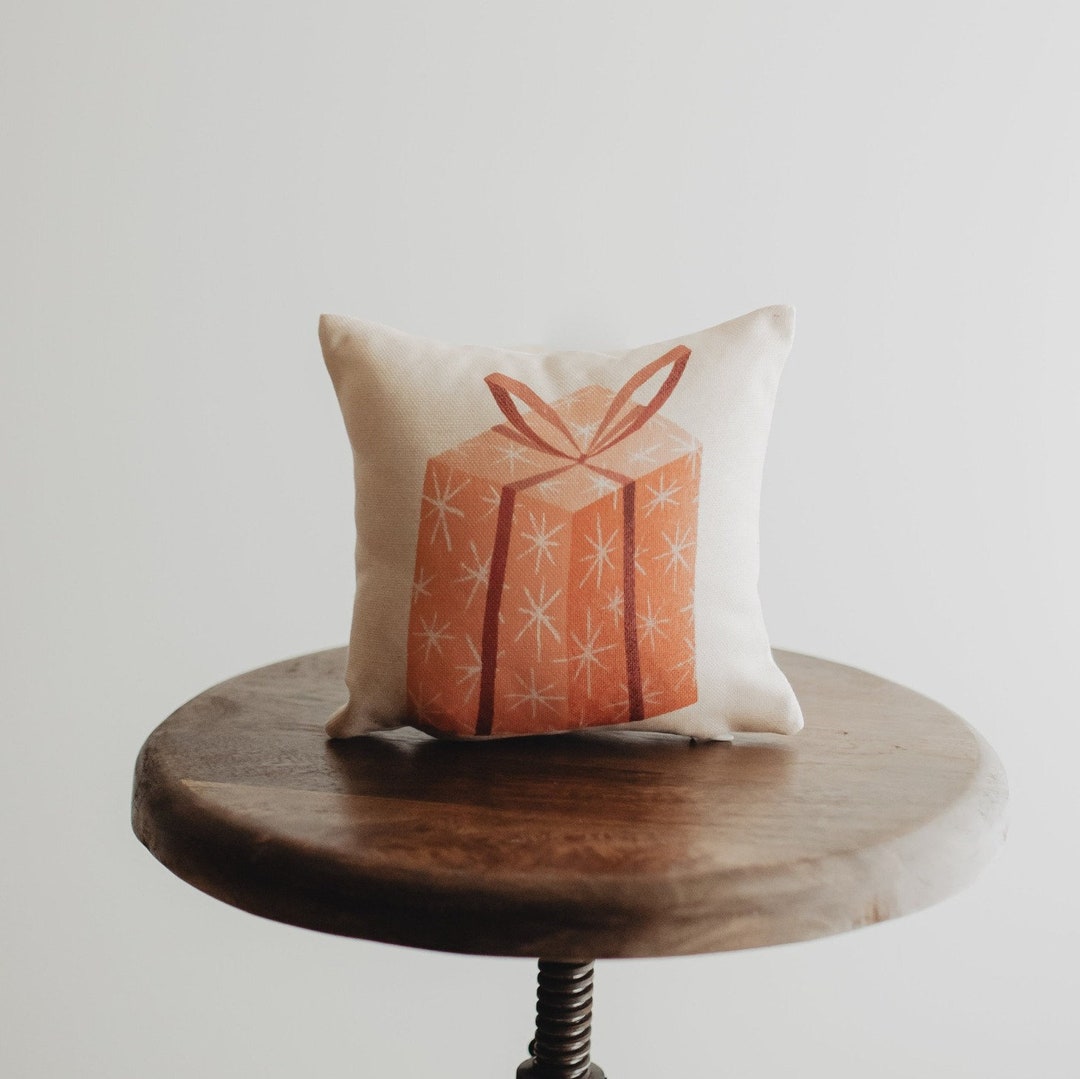 Nordic Mini Peach Star Gift Throw Pillow Cover 8x8 Small Throw Pillows