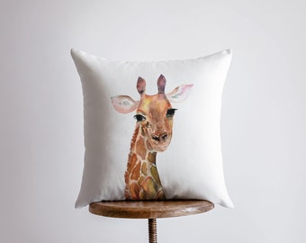 Giraffe | Pillow Cover | Animal | Decorative Throw Pillows | Room Decor | Pillow Covers | Accent Pillow Covers | Cute Home Decor | Gift