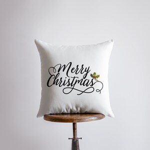 Merry Christmas Throw Pillow | Christmas Pillow | Home Decor | Christmas Pillow | Teacher Gift | New Home Gift | Grandma Gift | Mom Gift