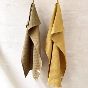 Set of 2 Handwoven Organic Cotton Honeycomb Hand Towels image 6