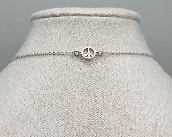 Pendentif Signe De La Paix En Argent 925 Avec CZ - Chaîne 16 Pouces, Pour Femme, Neuf Avec étiquettes