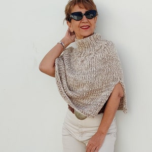 Women's poncho, minimalist wool poncho, cozy neutral poncho, women's neutral clothing, hand knit poncho, poncho sweater, wool women coat