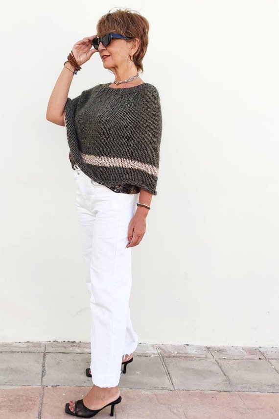Donna Abbigliamento da Maglieria da Poncho e abiti modello poncho PONCHOFendi in Lana di colore Rosa