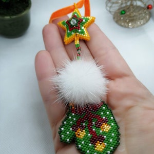 Bell Mitten and Star Tutorial | beaded decoration |beaded Christmas decoration pattern | Peyote star patterns |beaded star pattern | 3D star