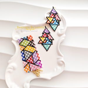 Patrón para conjunto de joyería con cuentas Rainbow Patch / Pulsera peyote de conteo par y pendientes de punto ladrillo (PDF)