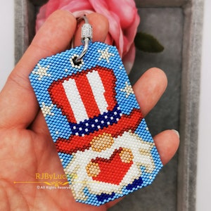 Fourth of July Gnome peyote  pattern- odd count|  beaded key chain | Gnome peyote pattern |beaded pattern | Bag Accessory