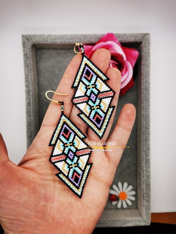 Catalina Summer Earrings Pattern- Brick Stitch| brick stitch earrings | earrings pattern |  brick stitch pattern | beaded earrings pattern