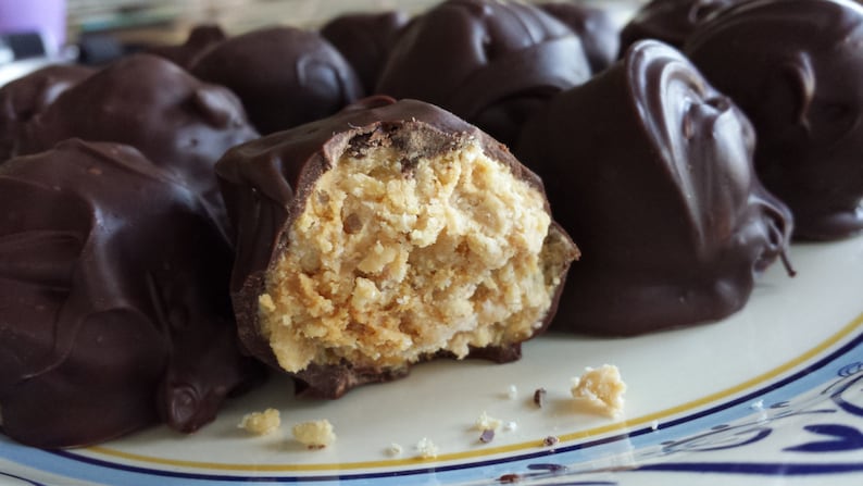 PEANUT BUTTER BALLS 12 crispy, chocolaty peanut butter candies image 1