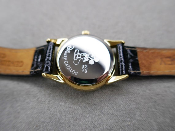 Disney Catalog Vintage 1990\'s Mickey Mouse Unisex Quartz Watch. Great Disney Catalog Vintage 1990 main image 2