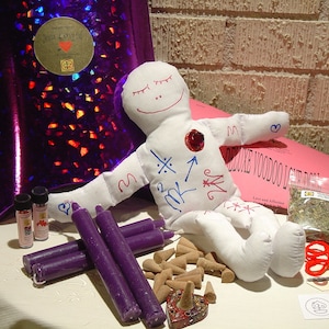 Samantha&#39;s Original ™ New Orleans Voodoo Deluxe Love Doll