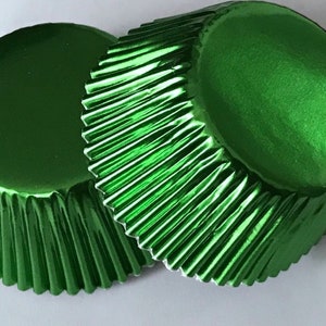 50 pcs Green Metallic Cupcake Liners Aluminum Foil Liners wedding party Baking Cups Muffin Party Tools Supplies liner