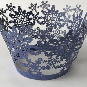 12 pcs Beautiful Royal Blue Snowflakes Lace Wedding Filigree Cupcake Liners Liner Baking Cup Cupcake Wrapper Wrappers
