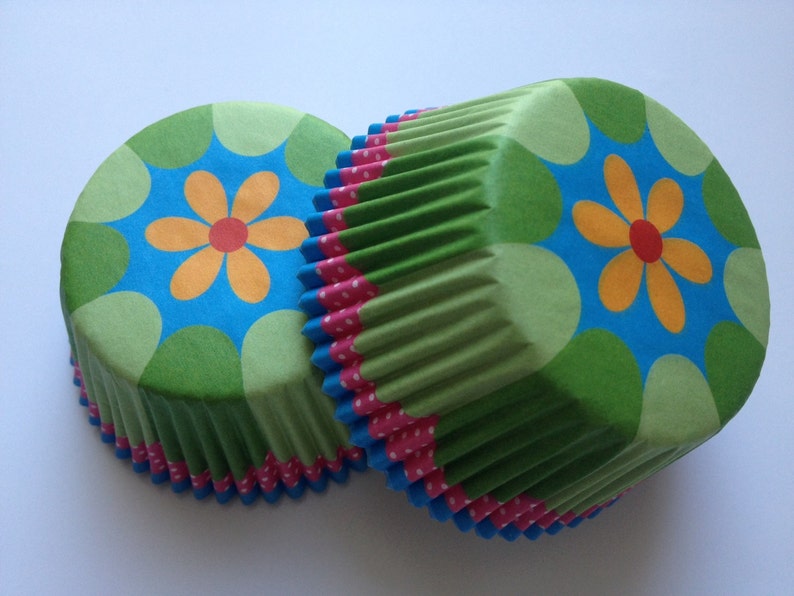 Flower Green Liners 50 count pastel tea party wedding colorful pink green blue daisy cupcake liners baking cups liner