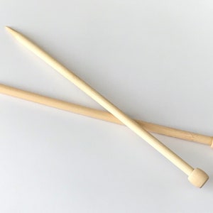 Select Size 9" Bamboo single pointed knitting needles point us 0 1 2 2.5 3 5 6 7 8 9 10 10.5 10.75 10.85 11 13 15 2.25 4 2.75 2.5 3.0 5.5 mm