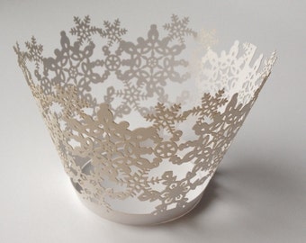 Beautiful White Snowflakes Lace Wedding Filigree Cupcake Liners Liner Baking Cup Cupcake Wrapper Wrappers