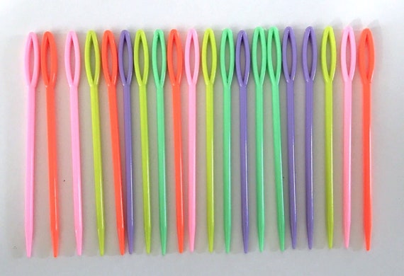 5 top tools to start crocheting 20 pcs Tapestry Needle Knitting Crochet Weaving Plastic Yarn | Etsy