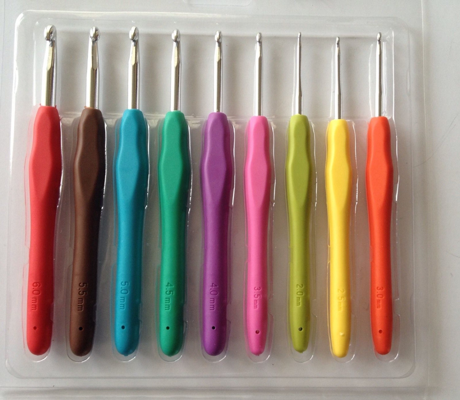 Brand New! Select Size Aluminum Crochet Hooks Select Size 2.5mm, 3mm,  3.5mm, 4mm, 4.5mm, 5mm, 6mm, 6.5mm, 7mm, 8mm, 9mm, 10mm