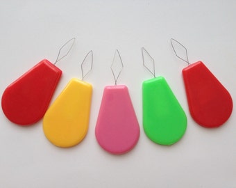 10 pcs Plastic Needle Threaders Sewing Needle Threader Bow Sewing Craft Thread Quilt Tool Sewing Notion