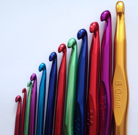 Brand New Select Size Aluminum Crochet Hooks Select Size 2.5mm, 3mm, 3.5mm,  4mm, 4.5mm, 5mm, 6mm, 6.5mm, 7mm, 8mm, 9mm, 10mm 