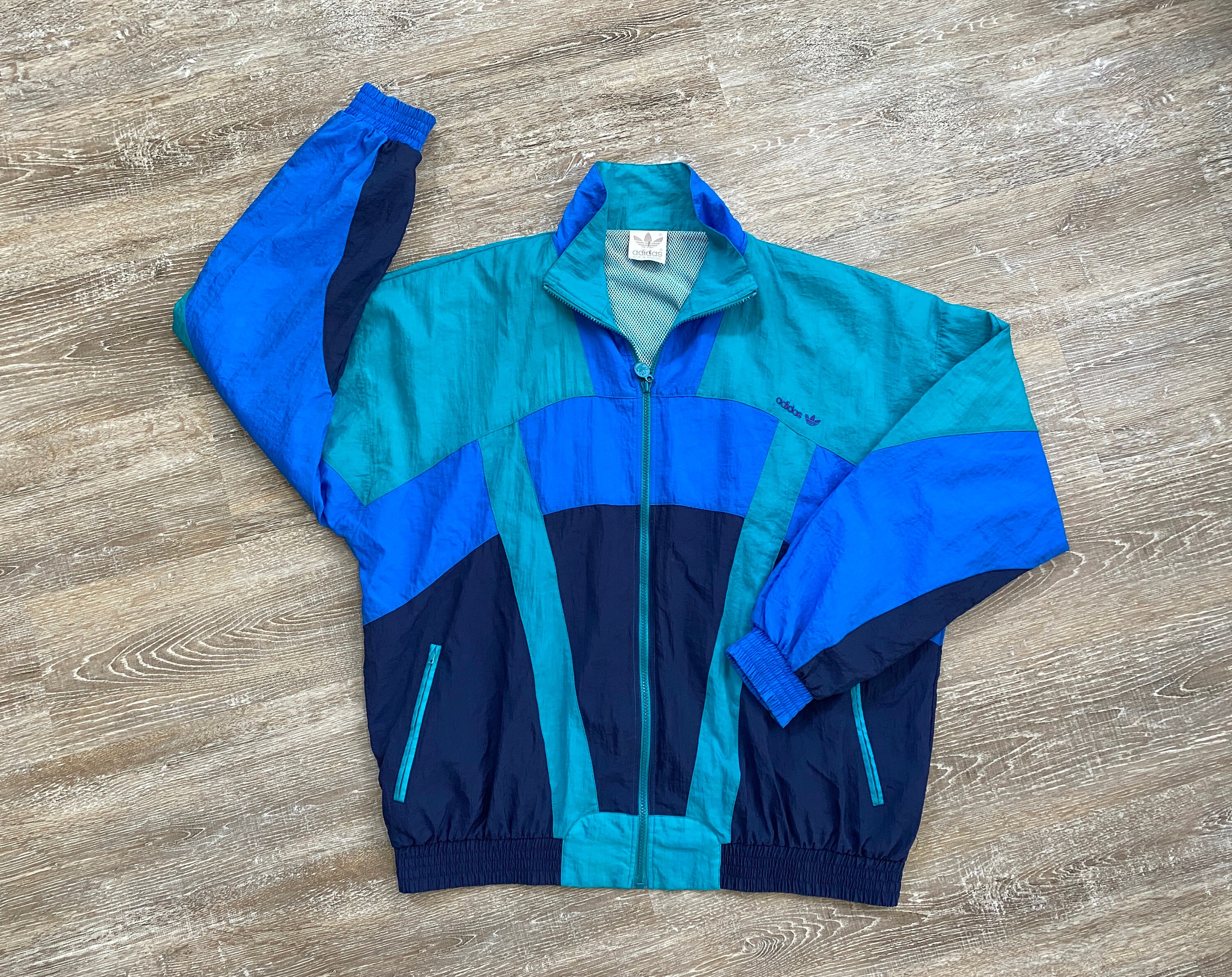 Vintage 80s USA Adidas Full Zip Windbreaker Jacket Trefoil Vintage 80s USA Adidas Full Zip Windbreaker Jacket Trefoil