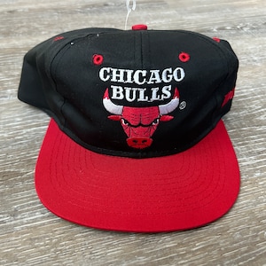 Men's Hoodie  Embroidered Chicago Bulls Theme Patch – scapemycity