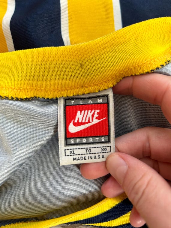 Vintage 90s Nike Michigan Wolverines Jersey NCAA Basketball USA