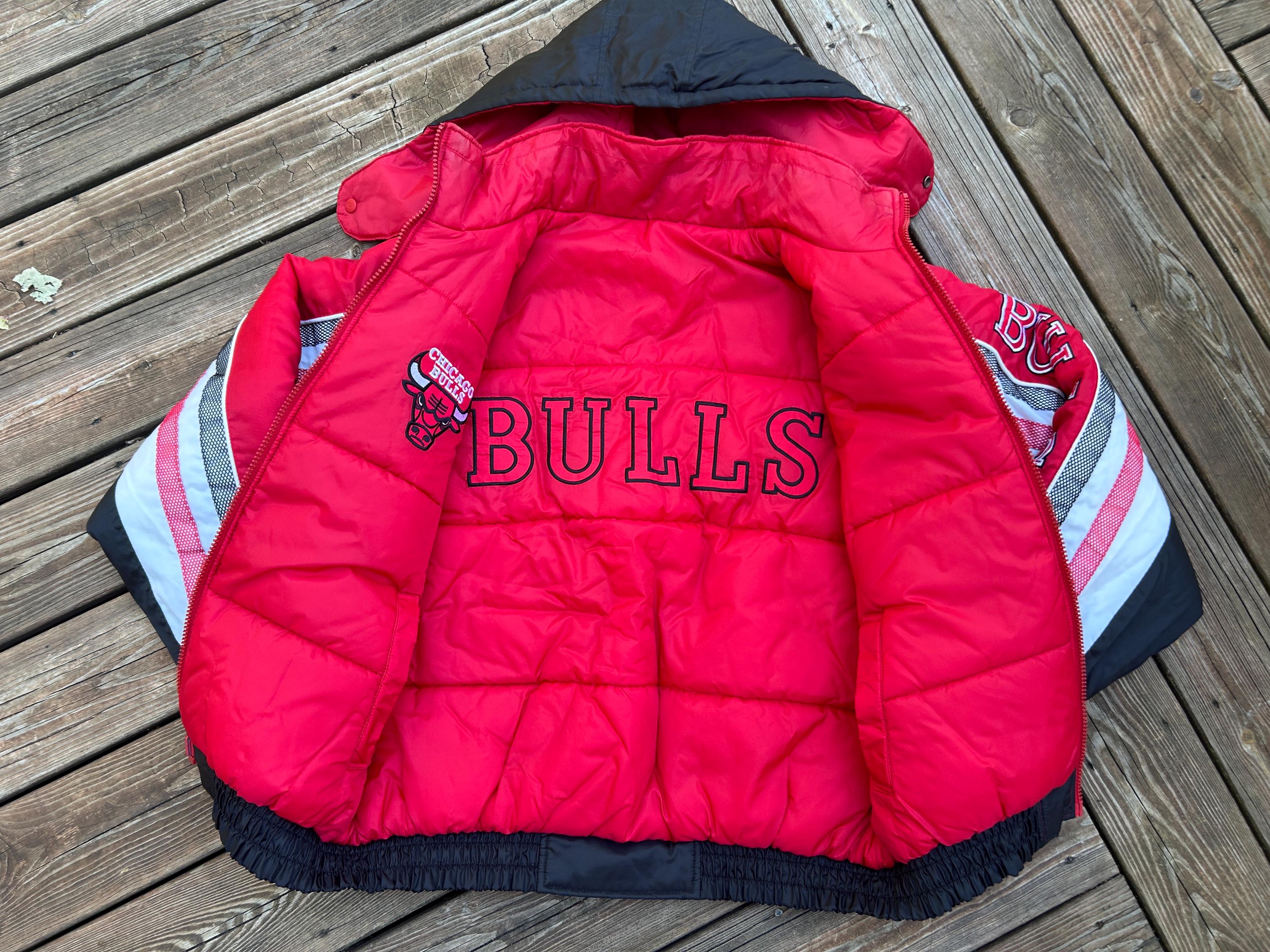 Pink chicago bulls jacket sale