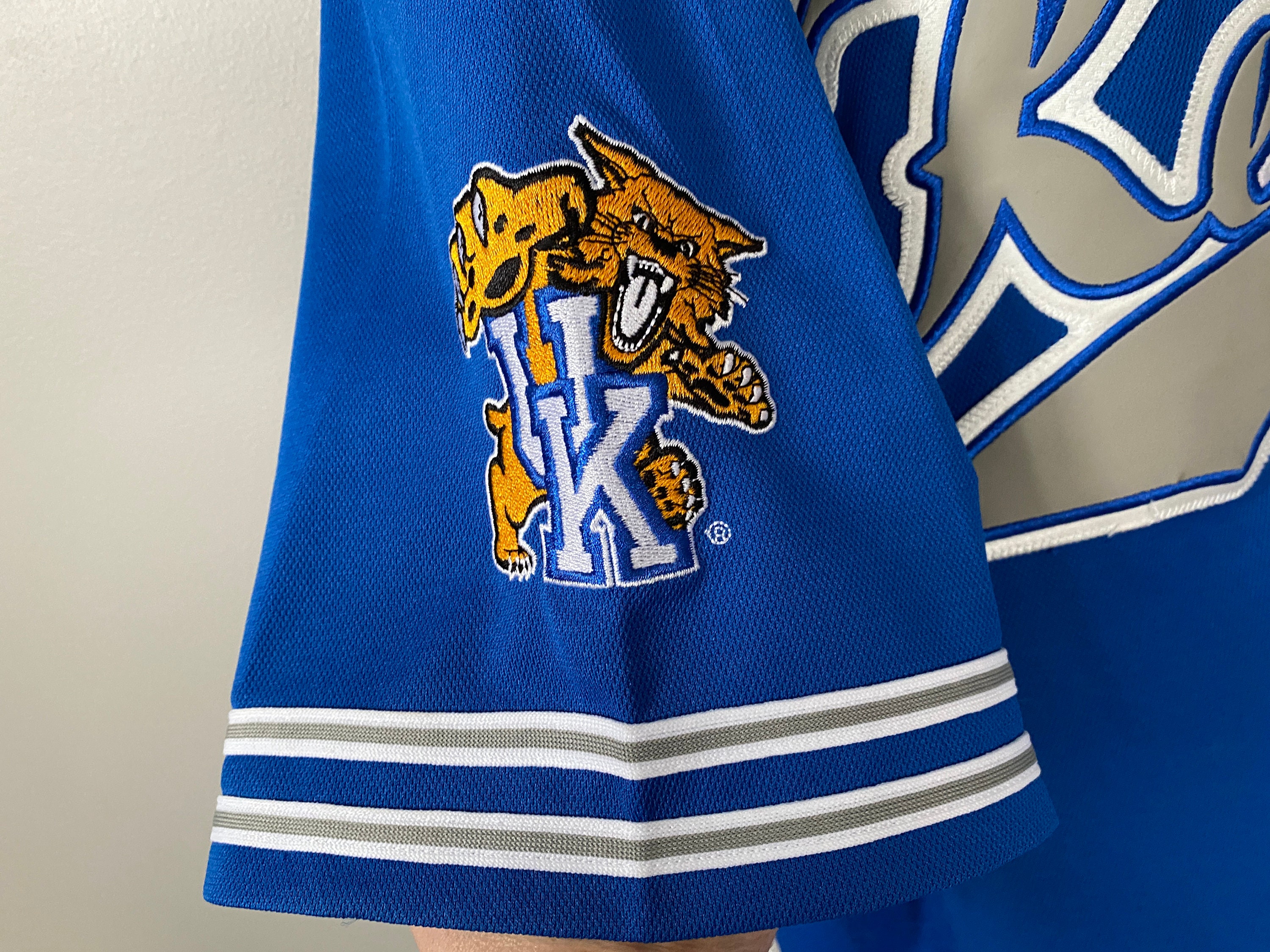 kentucky wildcats baseball uniforms