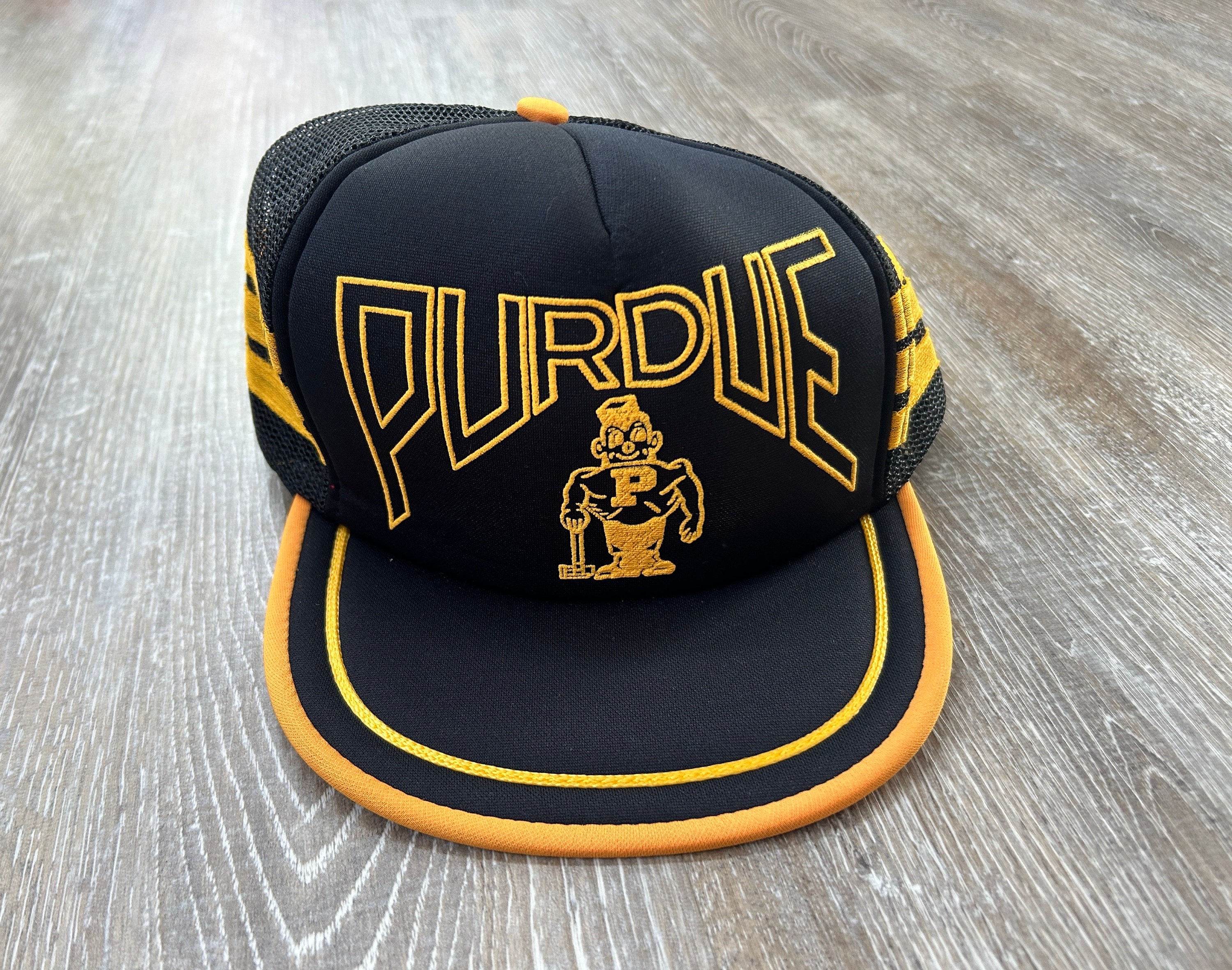 Purdue Boilermakers コーデュロイキャップ 80s 90s VTG 1984 Purdue Boilermakers Collegiate Embroidered