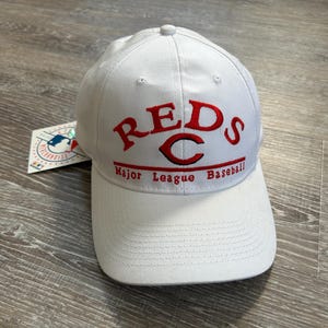 NEW Vtg 90s Cincinnati Reds MLB Baseball Snapback Hat Baseball Split Bar