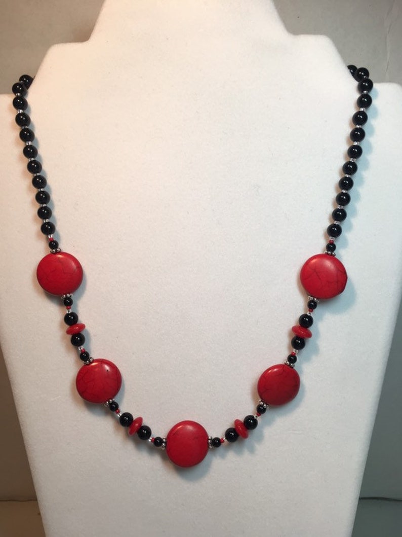 Handmade Red Howlite and Black Jasper Stones Czech Glass Beads Silver Daisies Solid Sterling Silver Lobster /& Closure Beaded Necklace