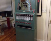 Stoner Univendor Senior Candy Machine