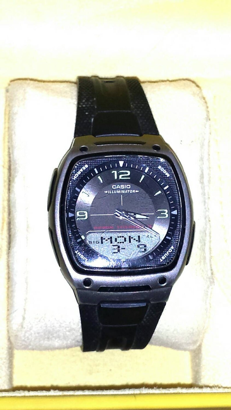 casio retro illuminator black