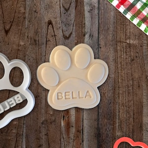 Dog Snack Paw Print Cookie Cutter With Custom Name Fondant Stamp Cupcake Topper Animal Dog Treat Gingerbread Biscuit Cutter Gift
