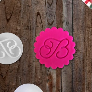 Sello de galleta de monograma de caligrafía - Fondant Embosser Frosting Biscuit Alphabet Stamp Wedding Cake Icing Embossing Compromiso Regalo de cumpleaños