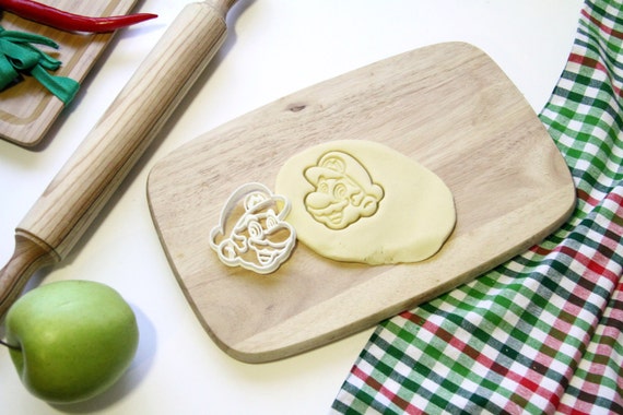 Star 1UP Super Mario Cookie Cutter Cupcake Topper Fondant Gingerbread Cutter