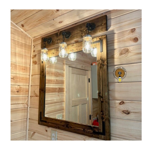 Espejo con bombillos  Diseño de jardines interiores, Espejos para  habitacion, Espejo con luces