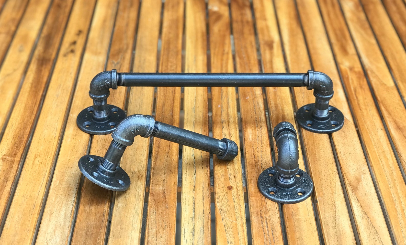 Industrial Pipe Bathroom Set Toilet Paper Holder Hook Towel Etsy