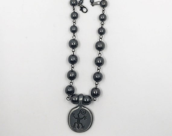 23" gecko necklace