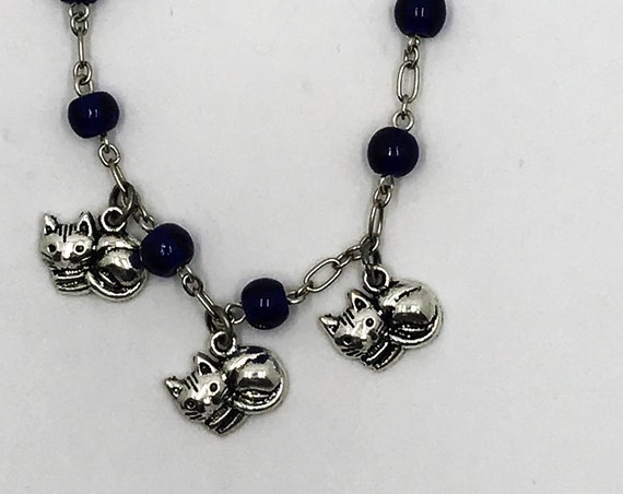7" vintage silver and blue kitty bracelet