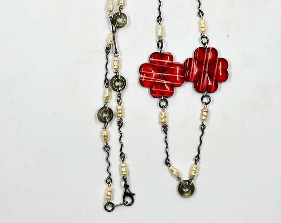 32" red flower necklace