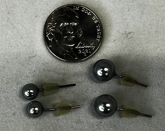 Pearl stud earrings